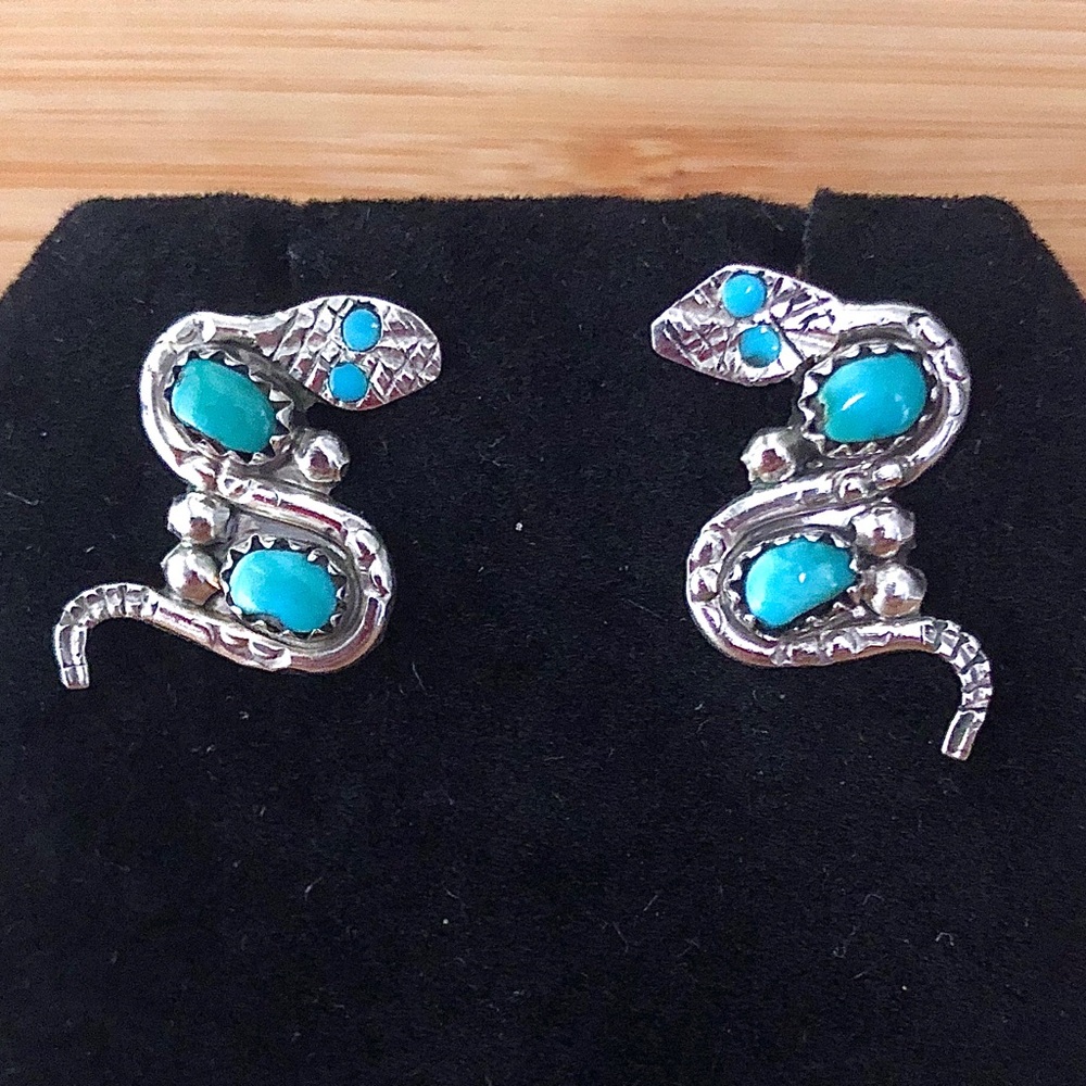 $79  Ray Nieto Native American Sterling Designer Estate Stud Earrings  NIETO 925 - Picture 2 of 5